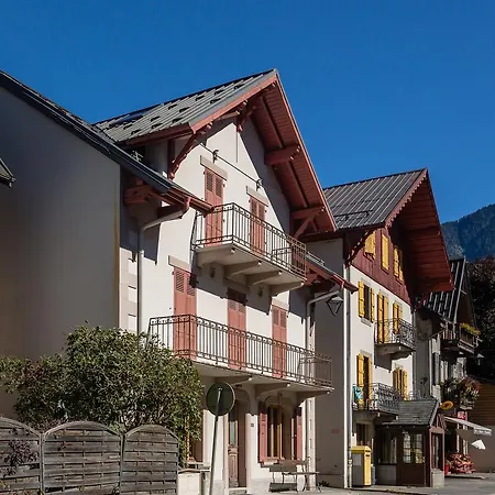 Aux Praz